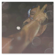 Dynamische live zang met publiek voor het podium